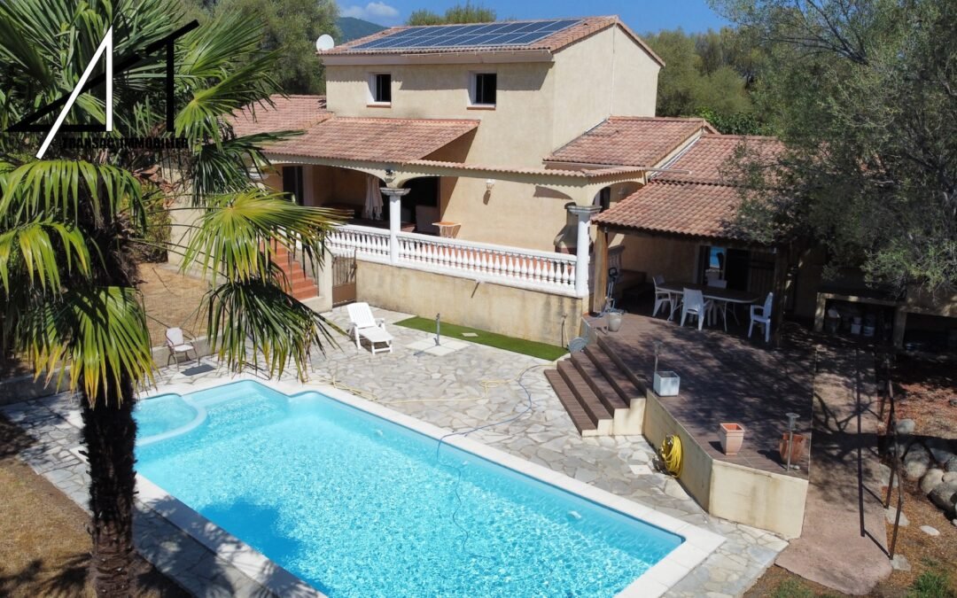 Belle villa de 182 m2 avec piscine située en impasse sans vis à vis sur 1354 m2 de terrain