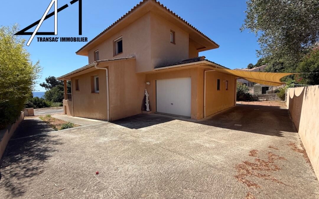 Villa vue mer composée de 2 T3 indépendants à SOLENZARA