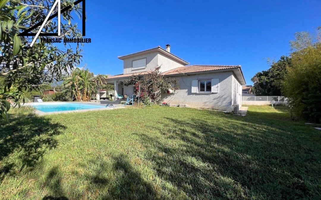 Charmante villa de 170 m2 avec piscine au coeur de PRUNELLI-DI-FIUMORBO