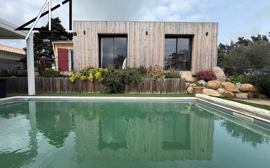 Belle maison individuelle avec piscine et studio (apportant un excellent potentiel locatif) sur terrain clos de 2187 m2