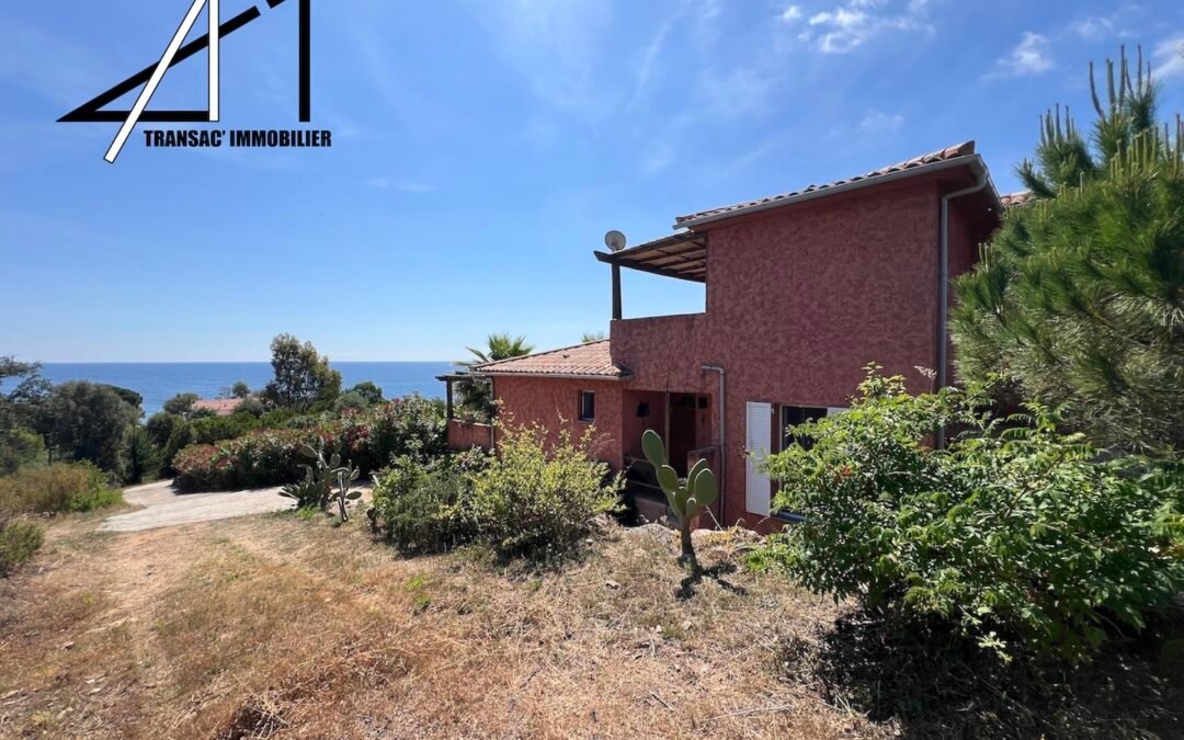 Magnifique villa sans vis à vis avec vue mer sur 3203 m2 de terrain